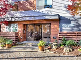 7501 Greenwood Ave N APT 201, Seattle, WA 98103
