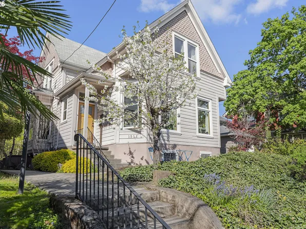 1511 NE Tillamook St, Portland, OR 97212