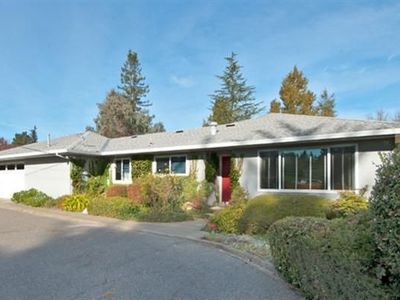 6666 Harvard Dr, Sebastopol, CA, 95472