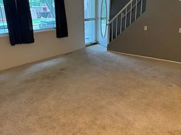 930 Cedar St, Chadron, NE 69337