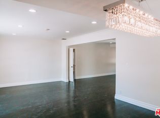 16829 Otsego St, Encino, CA 91436