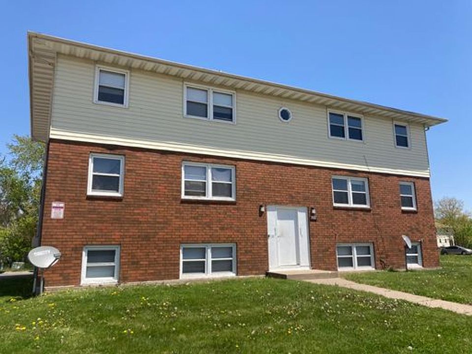 1st image of 702 W 63rd St APT 2