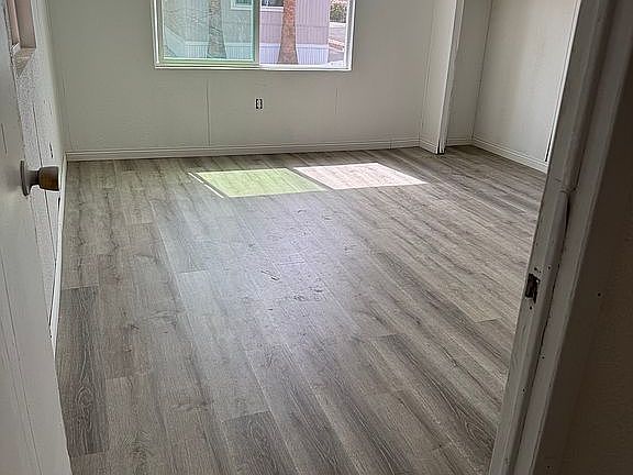 2nd image of 400 W Baseline Rd #100