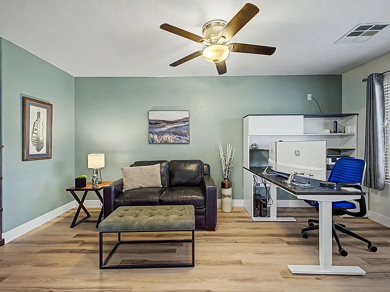 5924 W Park View Ln — Photo 7