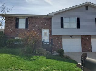 892 Barwood Dr, Arnold, MO