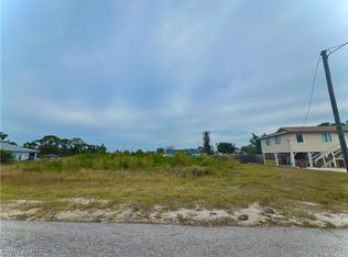 2906 18th St SW, Lehigh Acres, FL 33976