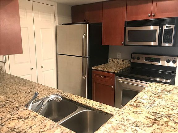 4th image of 10200 Gandy Blvd N APT 409