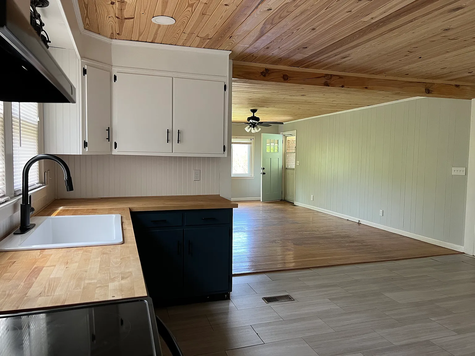 104 Goodson Ave — Photo 3