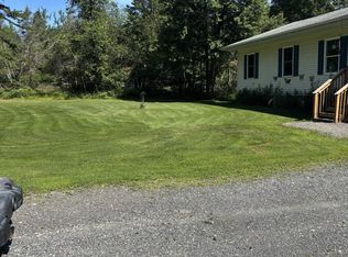 116 Snowflake Dr, Blakeslee, PA 18610