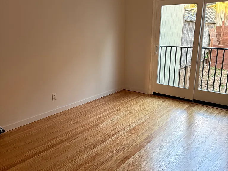 171 Alexander Ave — Photo 7