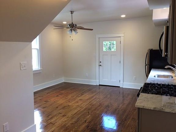 3rd image of 3303 General Taylor St