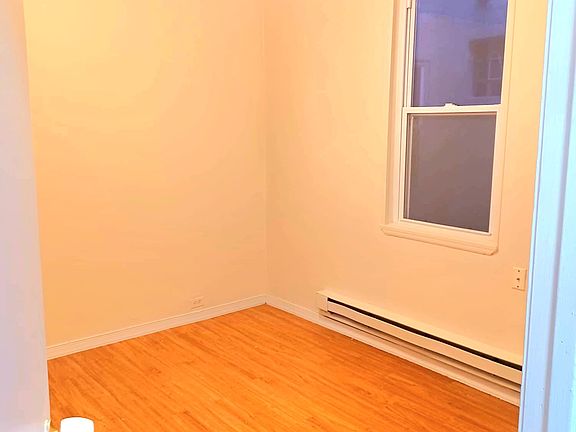 5th image of 1722 Atlantic Ave Unit B2
