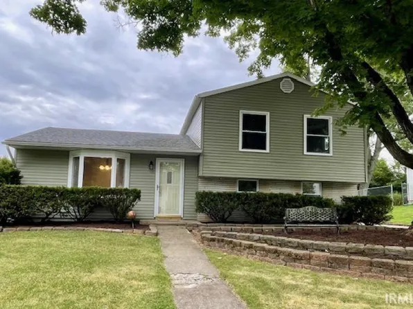 3342 N Kingsley Dr, Bloomington, IN 47404