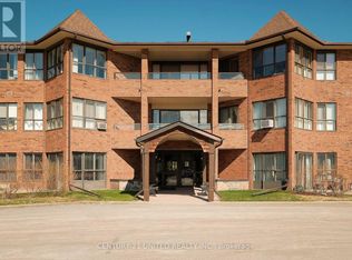 921 Armour Rd #218, Peterborough, ON K9H7K5