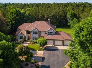 1830 Hamilton Ct, Plover, WI 54467