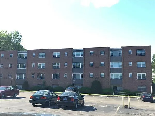 1 bed, 720 sqft, $1,500 — Photo 2