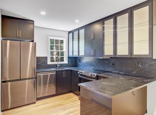 113 Coming St APT C, Charleston, SC 29403