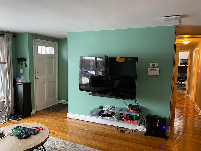 53 Dickson Ave — Photo 10