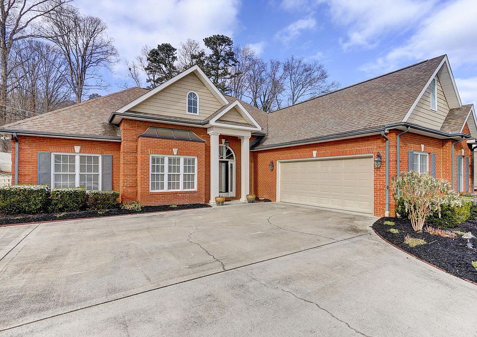 1st image of 4725 Treybrooke Ln