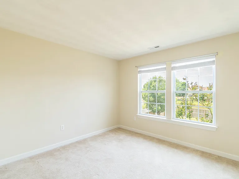3212 Hearring Way — Photo 21