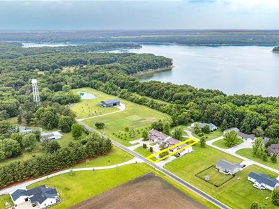 1417 S Shores, Sullivan, IL, 61951
