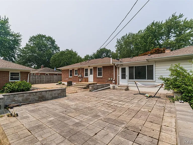 4918 Ainsley Ave — Photo 45
