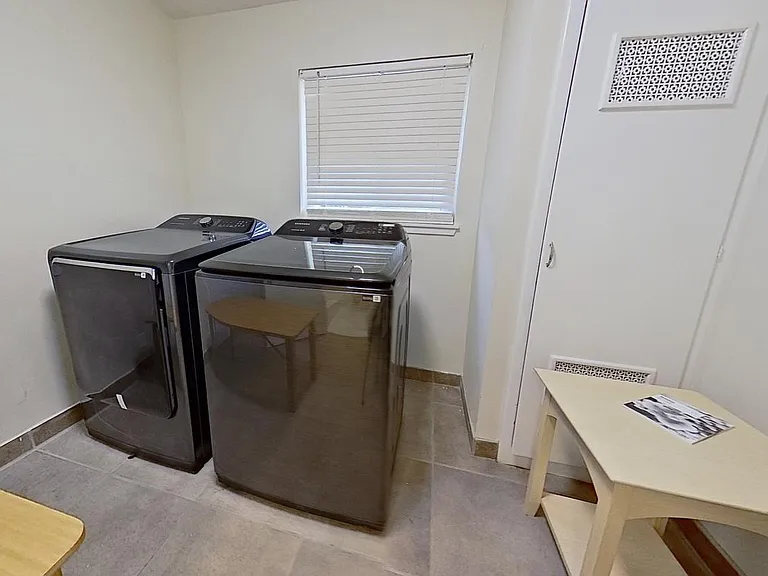 22565 Norwood Dr — Photo 14