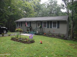 124 Spruce Dr, Milford, PA 18328