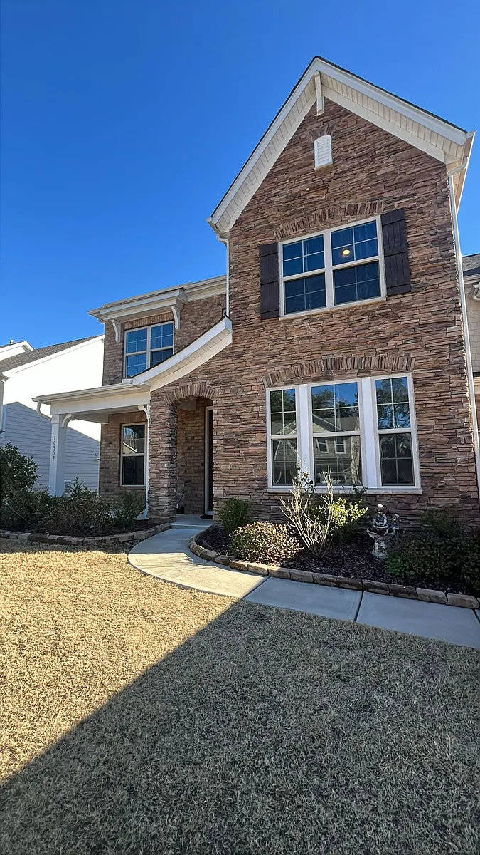 Building Photo - 10359 Paper Birch Dr