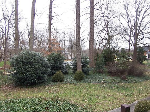 2nd image of 5201 Worchester Ct