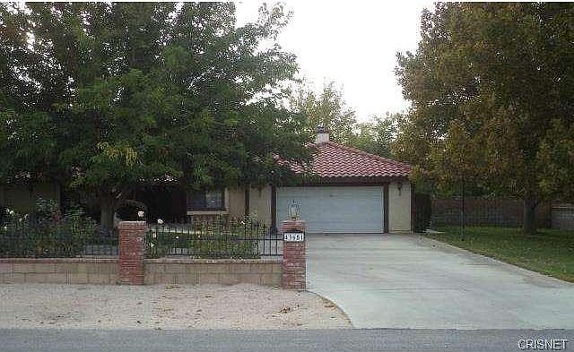 2nd image of 43651 Devyn Ln