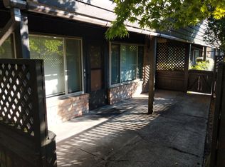 5038 Sand Point Way NE #A, Seattle, WA 98105