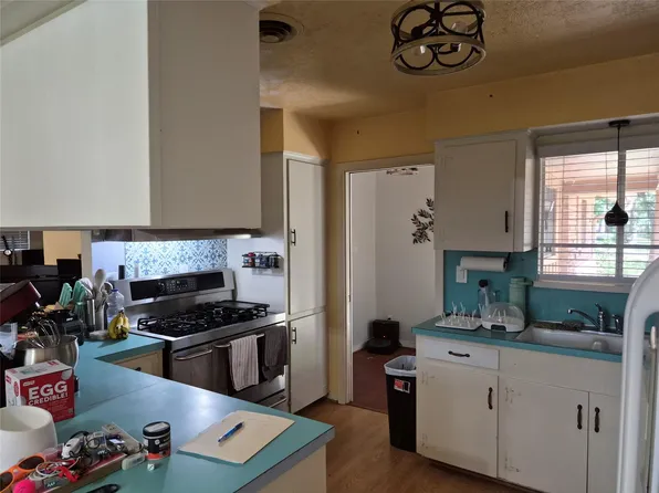 207 Loon River Dr, Huffman, TX 77336