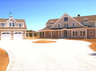 17 Motick Trl, Edgartown, MA 02539