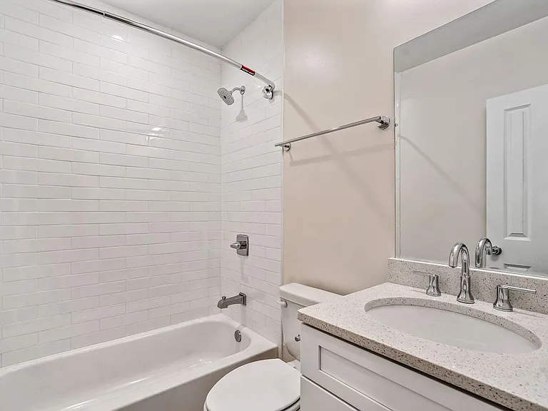 26 Florida Ave NE #1 — Photo 15