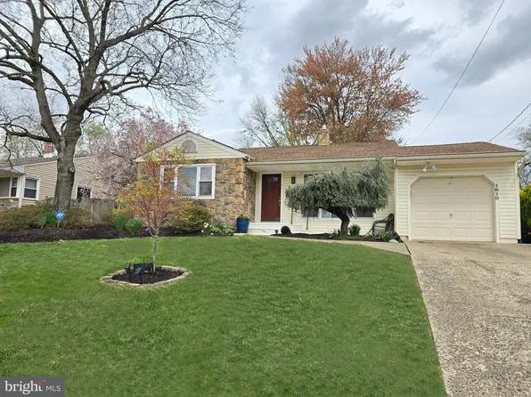 1610 S Bowling Green Dr, Cherry Hill, NJ 08003