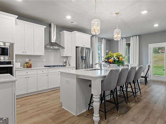4th image of this home
