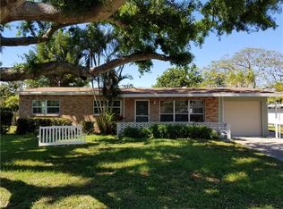 2811 Rutgers Ave, Bradenton, FL 34207