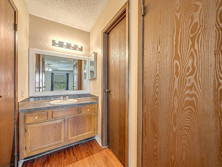 2501 Gulf Fwy #256D — Photo 7