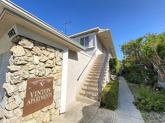 3rd image of 3662 Vinton Ave APT 2