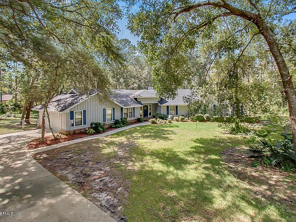 3rd image of 3818 Schoenwald Ln
