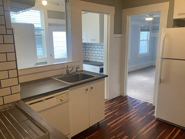 2215 N St #A — Photo 30
