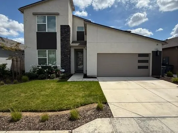6347 E Adena Ave, Fresno, CA 93727