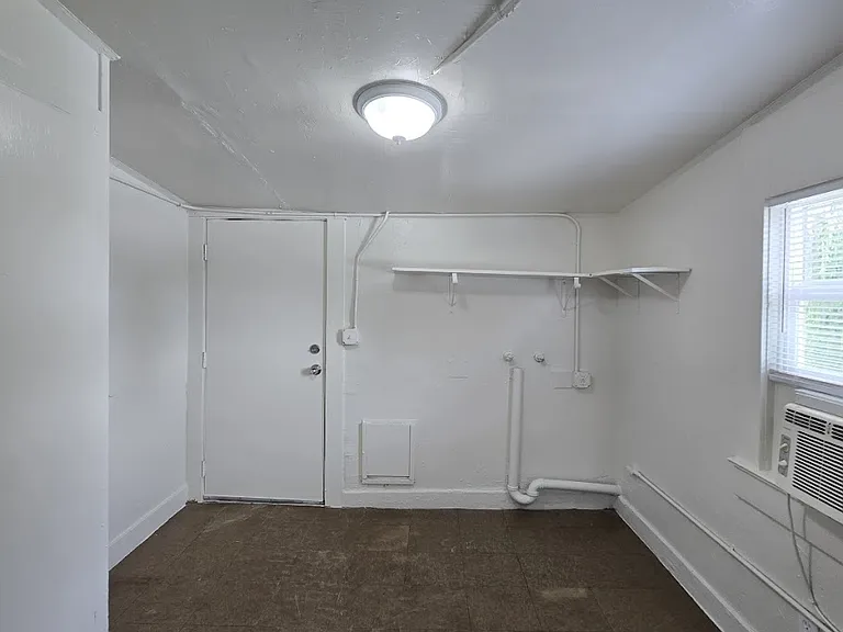 2735 E Grant Ave #102 — Photo 7