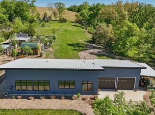 2381 Carver Rd, Winterset, IA 50273