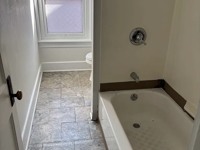753 Lincoln Ave — Photo 3