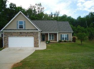 203 Boston Dr, Lagrange, GA 30241