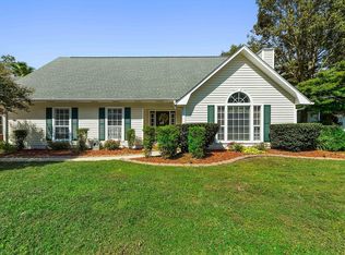 2469 Greenview Dr, Gulfport, MS 39507