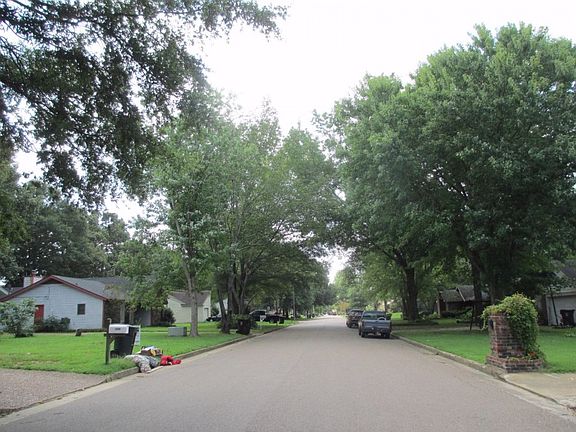 4th image of 1200 Simmonsridge Dr