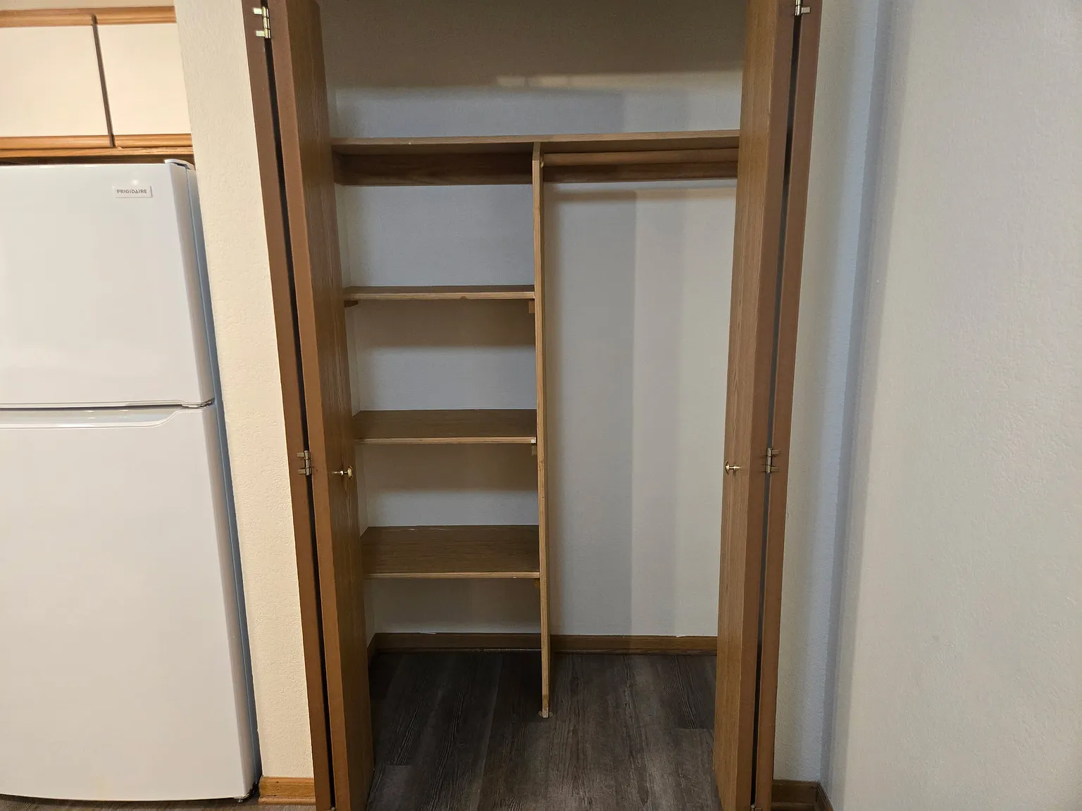1 bed, 825 sqft, $995 — Photo 3